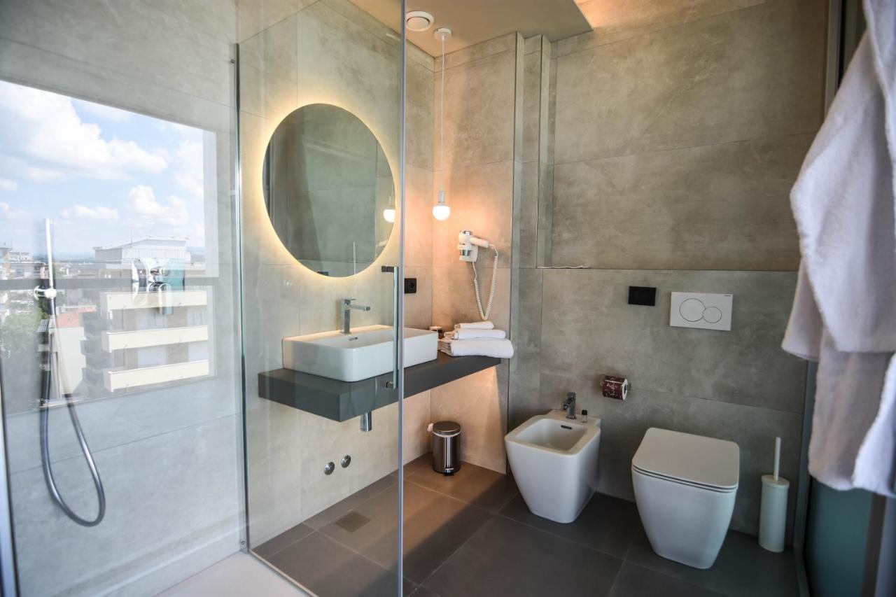 Waldorf Suite Hotel Rimini Exterior photo