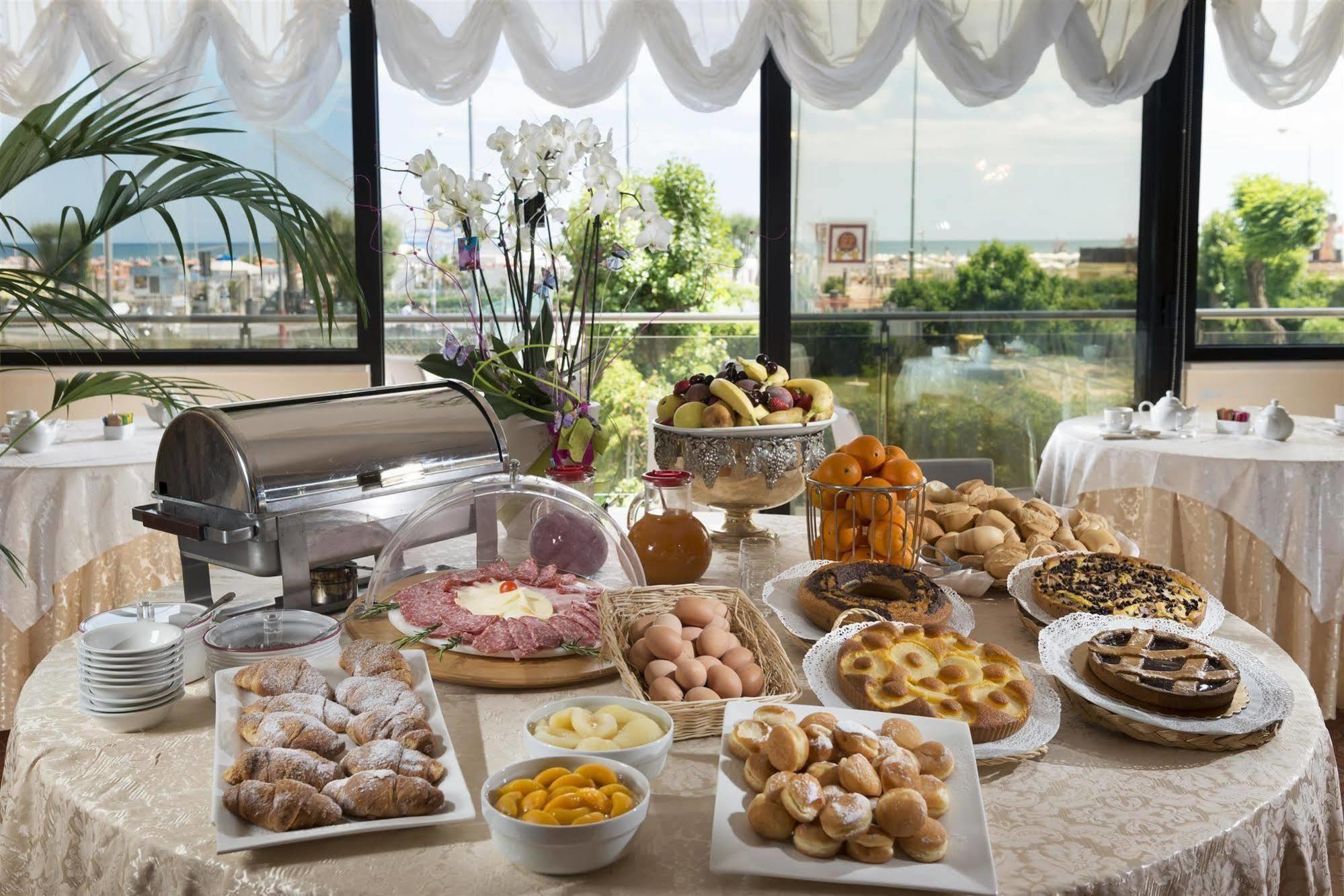 Waldorf Suite Hotel Rimini Exterior photo