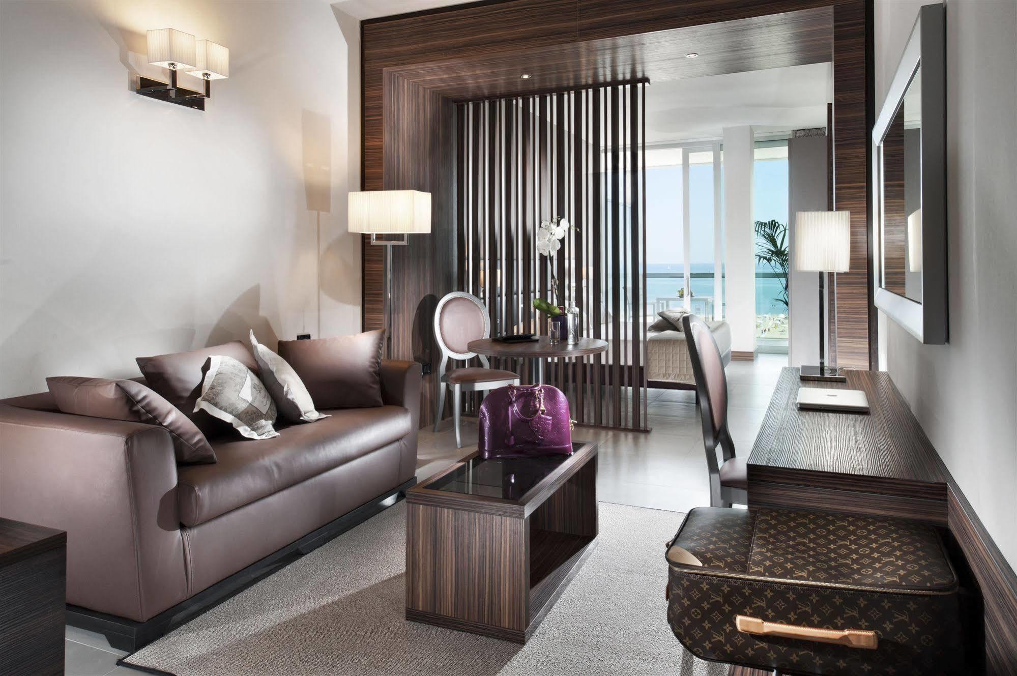 Waldorf Suite Hotel Rimini Exterior photo