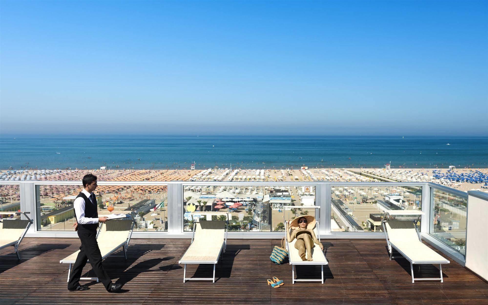 Waldorf Suite Hotel Rimini Exterior photo