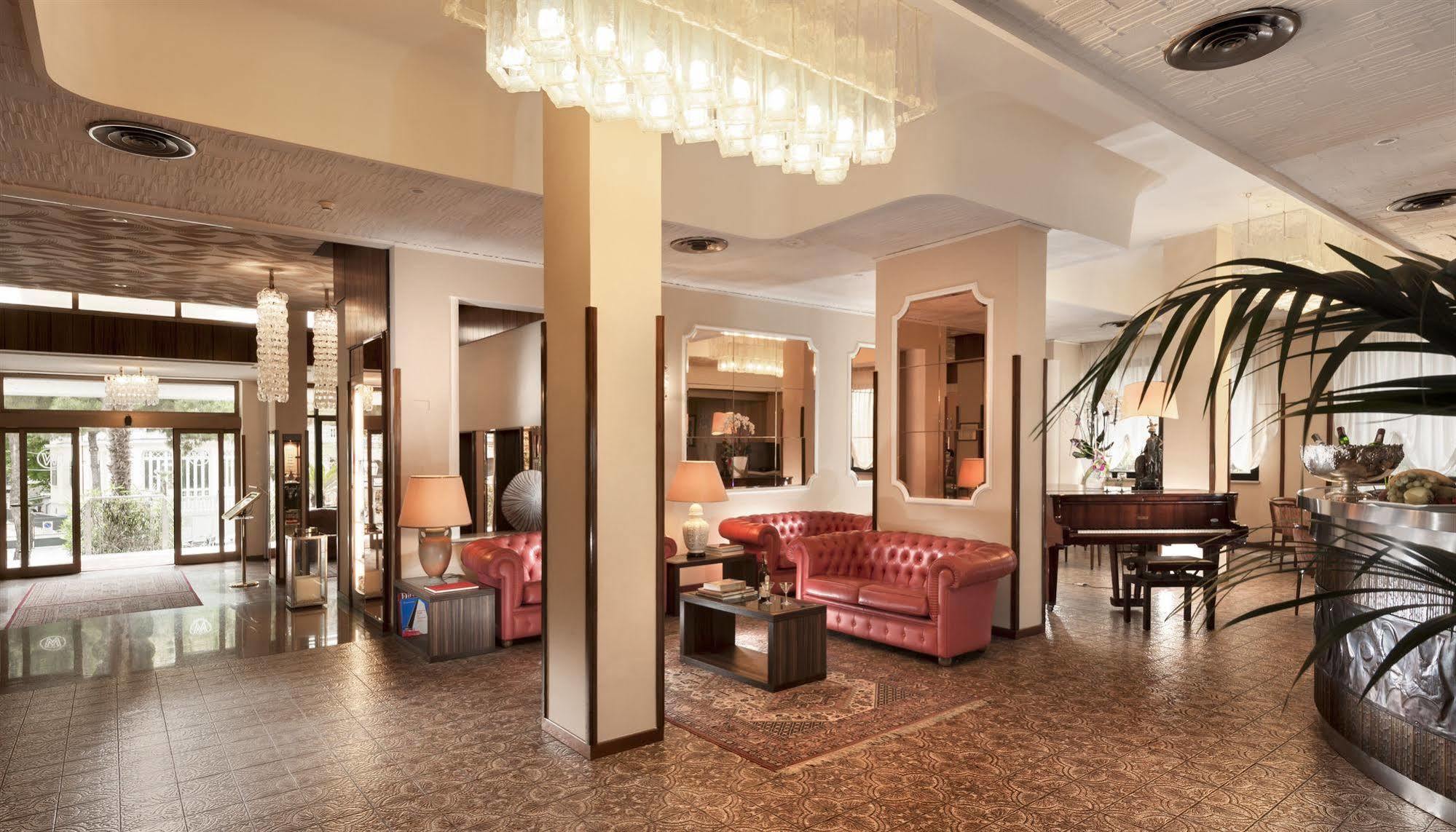 Waldorf Suite Hotel Rimini Exterior photo