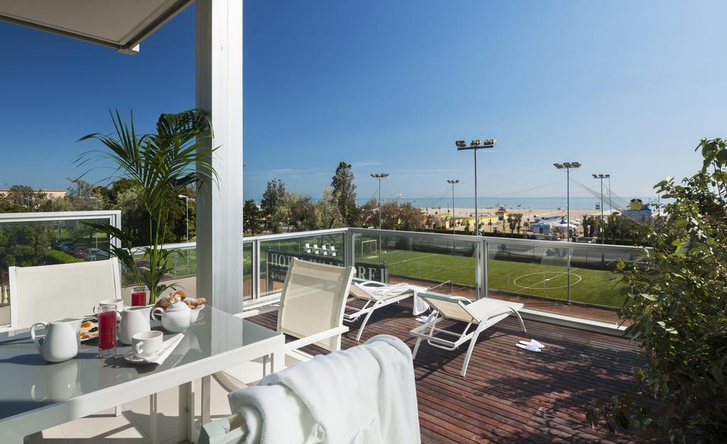 Waldorf Suite Hotel Rimini Exterior photo